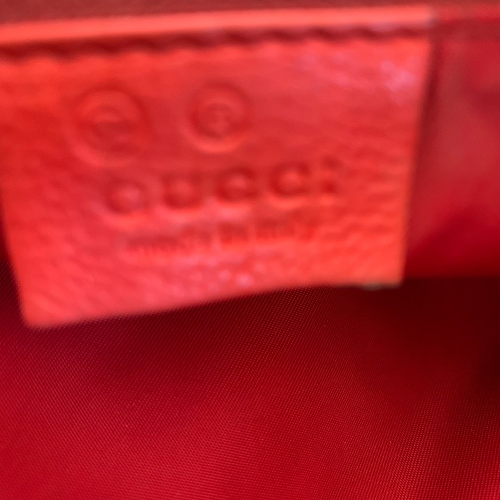 Gucci - Picture 6 of 8